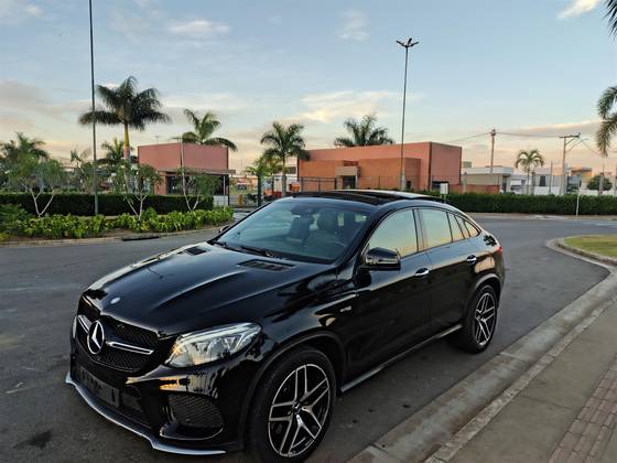 MERCEDES-BENZ GLE 43 AMG 3.0 V6 GASOLINA COUPÉ 4MATIC 9G-TRONIC MERCEDES-BENZ GLE 43 AMG 3.0 V6 GASOLINA COUPÉ 4MATIC 9G-TRONIC